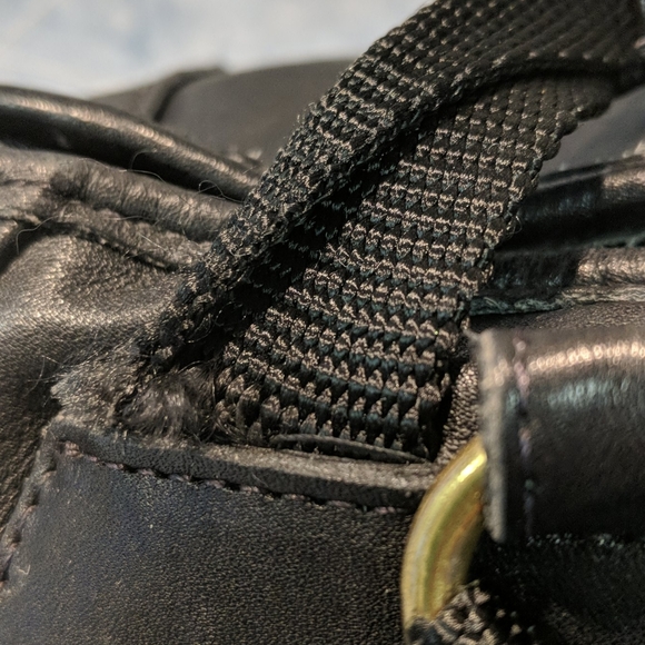 RARE FIND VINTAGE COACH LEATHER BACKPACK - Picture 8 of 9